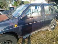 Nissan Terrano 1 para peças