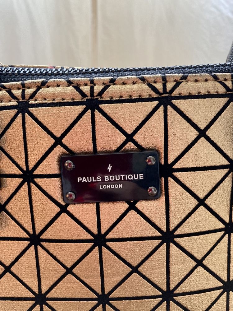 Carteira Paul’s Boutique como nova.