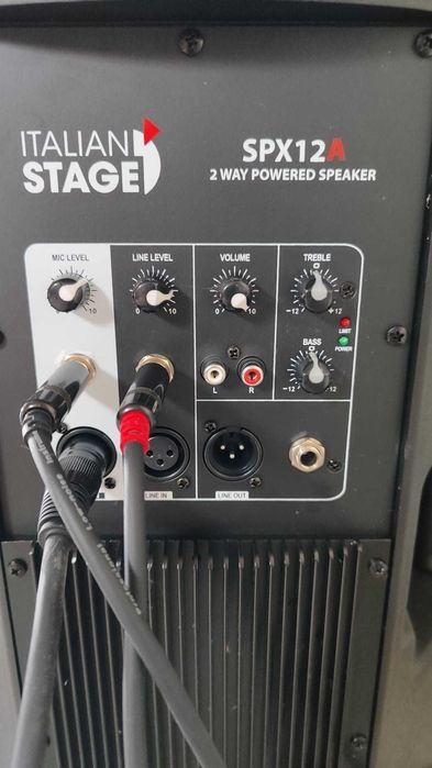 Coluna amplificada Italian Stage SPX12A - 400W - 12"
