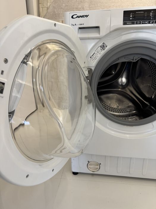 Máquina de lavar roupa Candy