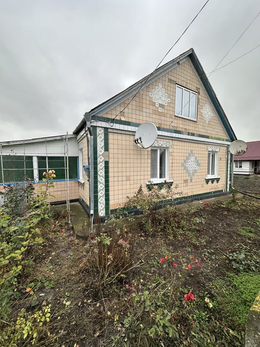 Продаж будинку!!смт Володарка!!