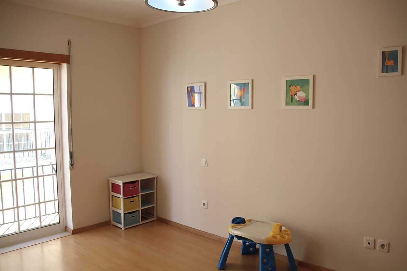 Apartamento T2 em Batalha, Leiria