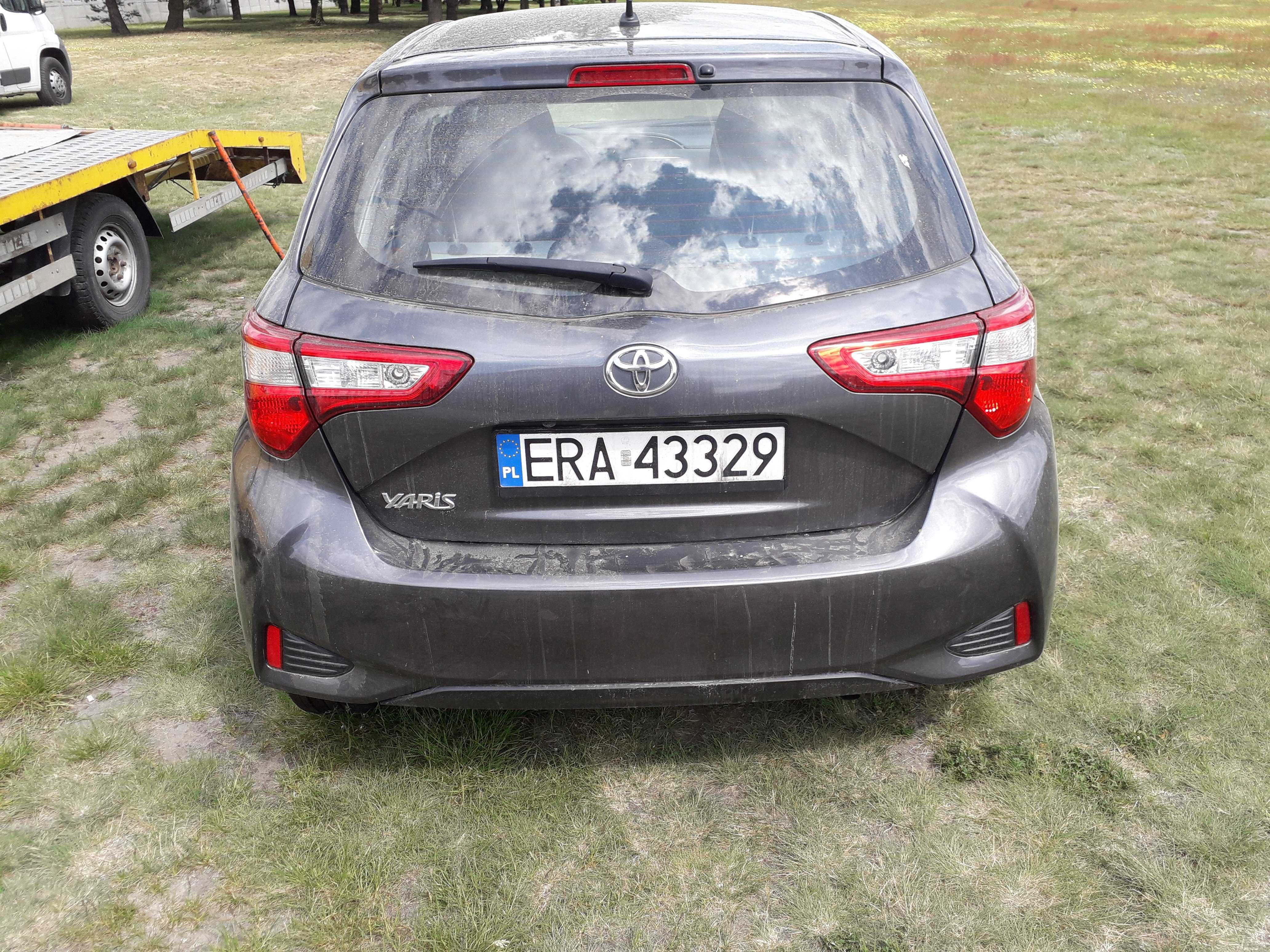 Toyota Yaris 2020r 1.0i