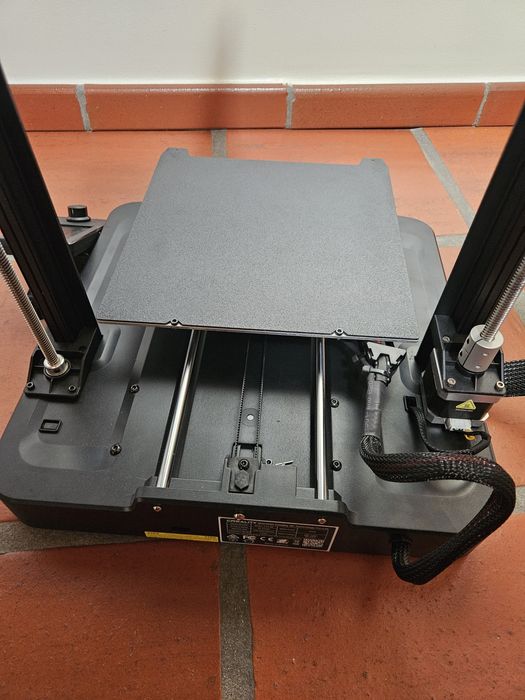 Creality Ender 3 V3 SE - impressora 3D