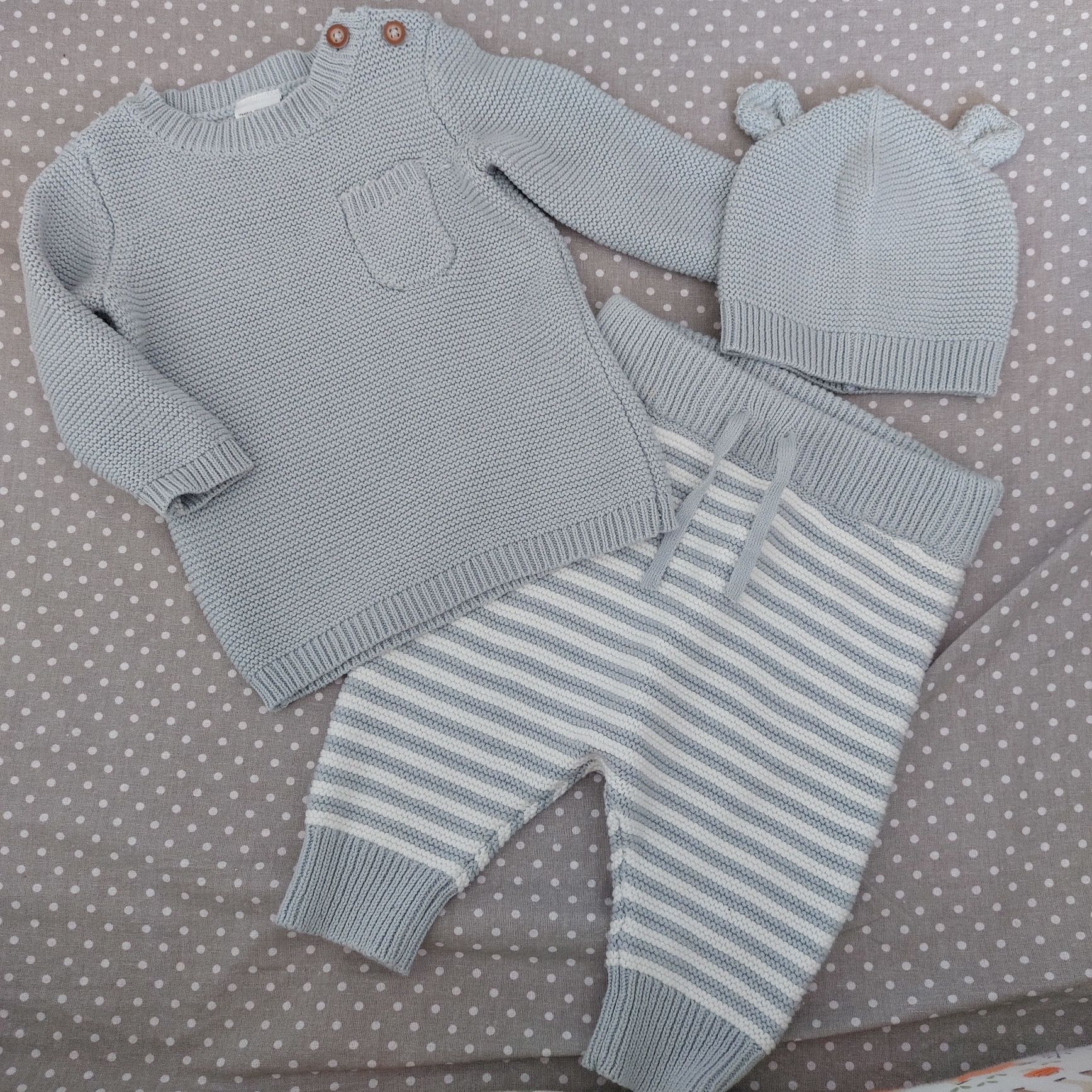Костюм вязаний Carters 3м