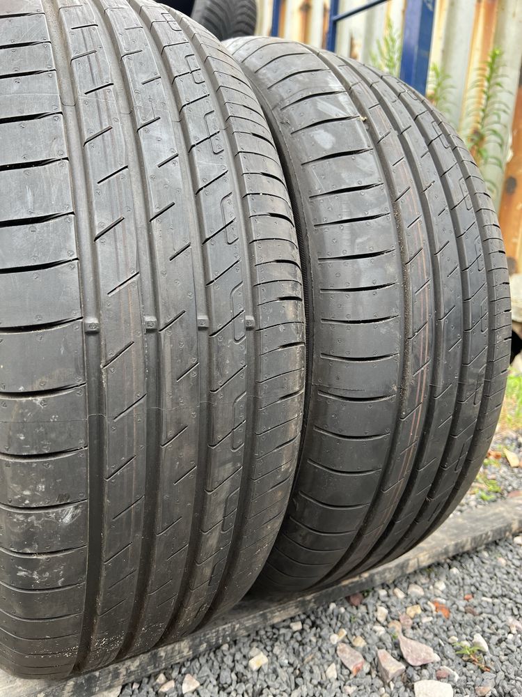 Opony letnie DEMO 215/50/R17 Goodyear EfficientGrip Performance -2 szt