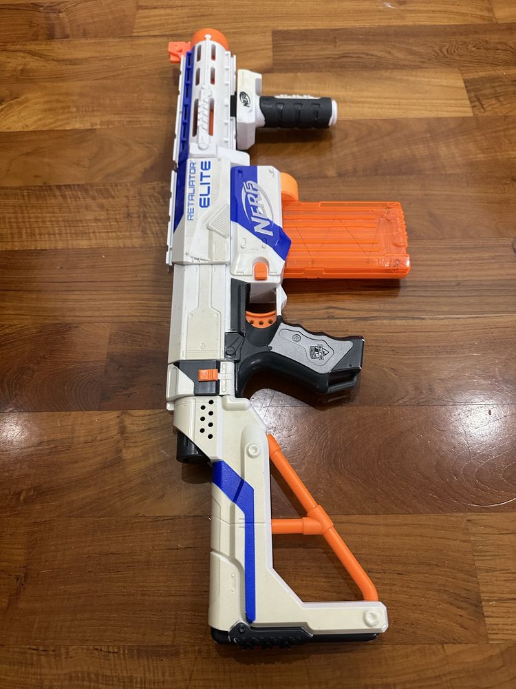 Nerf retaliator, magazynek, naboje .