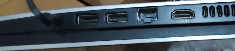 Laptop Dell 17 cali i7 SSD 500 GB GeForce 840M