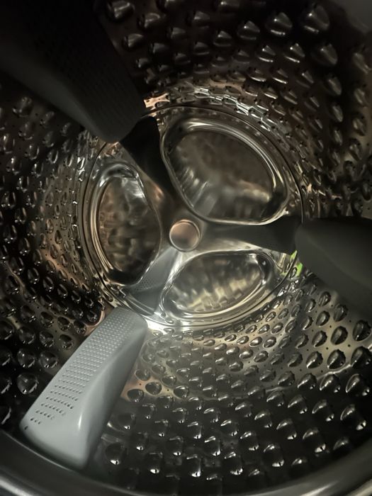 Продається пральна машинка Bosch Logixx8