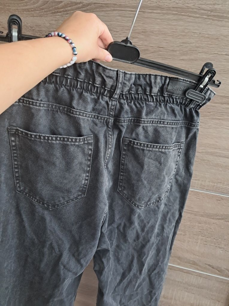 Czarne spodnie jeansy baggy Bershka bluza gratis (patrz wymiary)