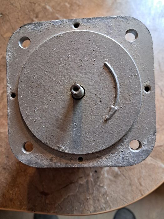 Двигун синхронний СД-10  У4.2 220в 10ват