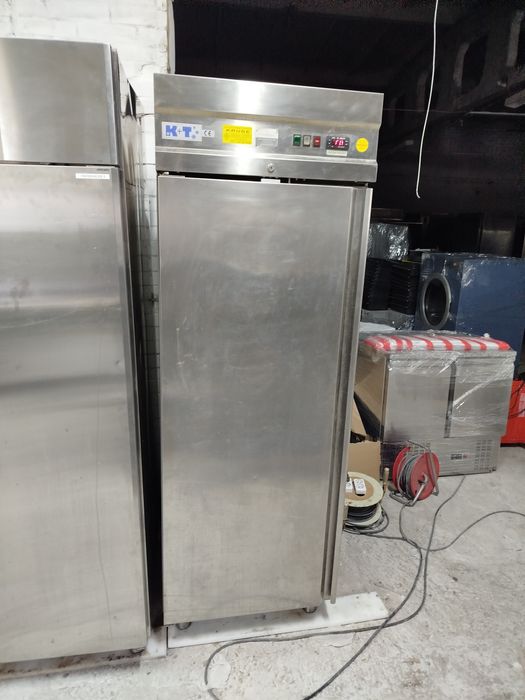 Професійна морозильна камера