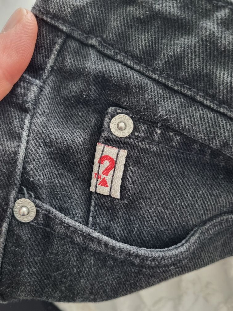Guess czarne męskie  spodnie jeansowe rozm 29