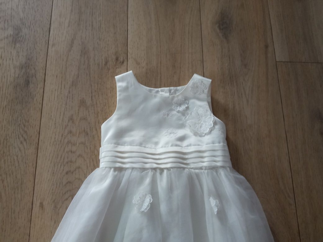 Sukienka dla dziewczynki rozmiar 104 110 cm urodziny wesele chrzest