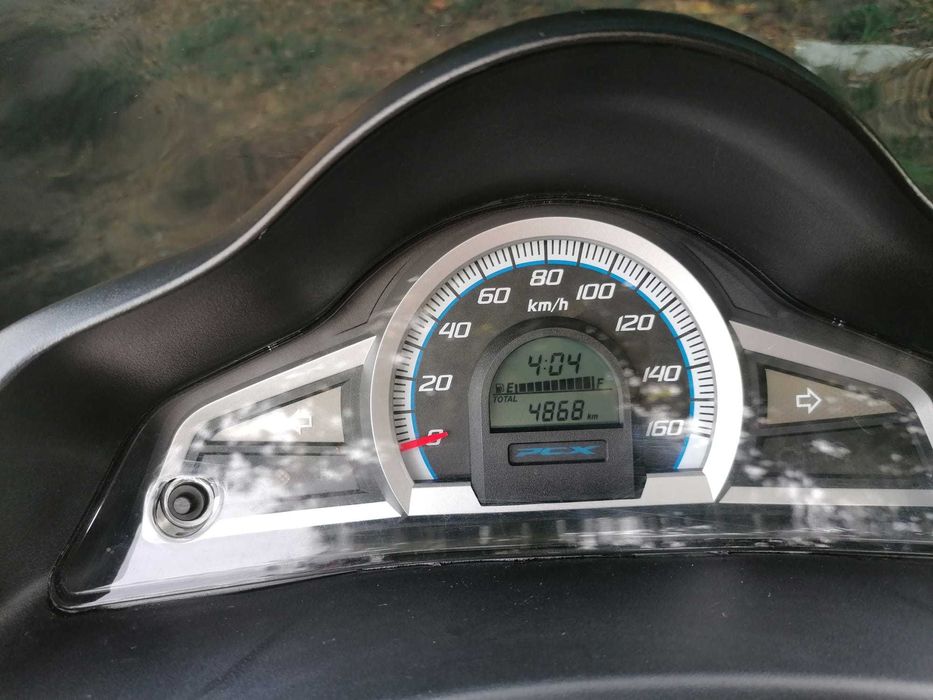 Honda PCX 125 como nova