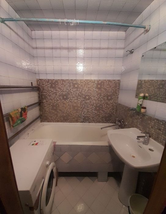 Киівський район. Зигіна.Здається 3-х кімната квартира