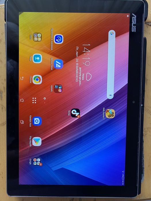 Планшет Asus в ідеальному стані