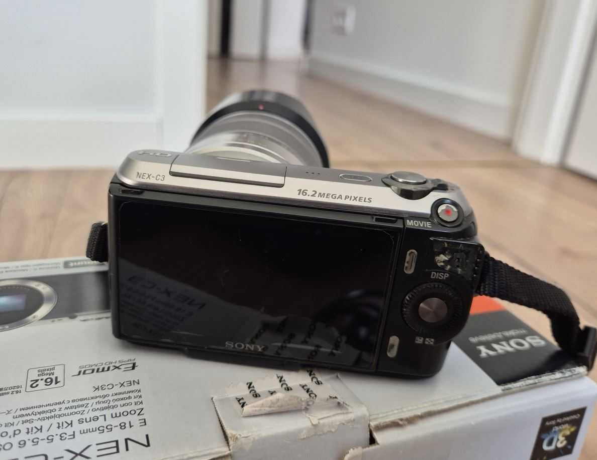 Aparat SONY NEX-C3 + torba E 3.5-5.6 / 18-55 OSS 0,25m/0,82ft