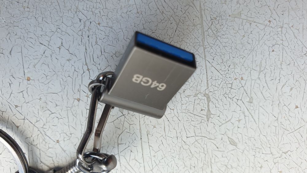 Mini Pendrive 64 GB usb, obudowa metalowa - nowy
