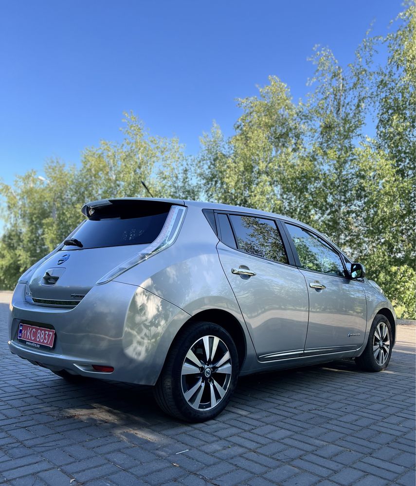 Nissan Leaf 2014рік, 24kWh, Tekna