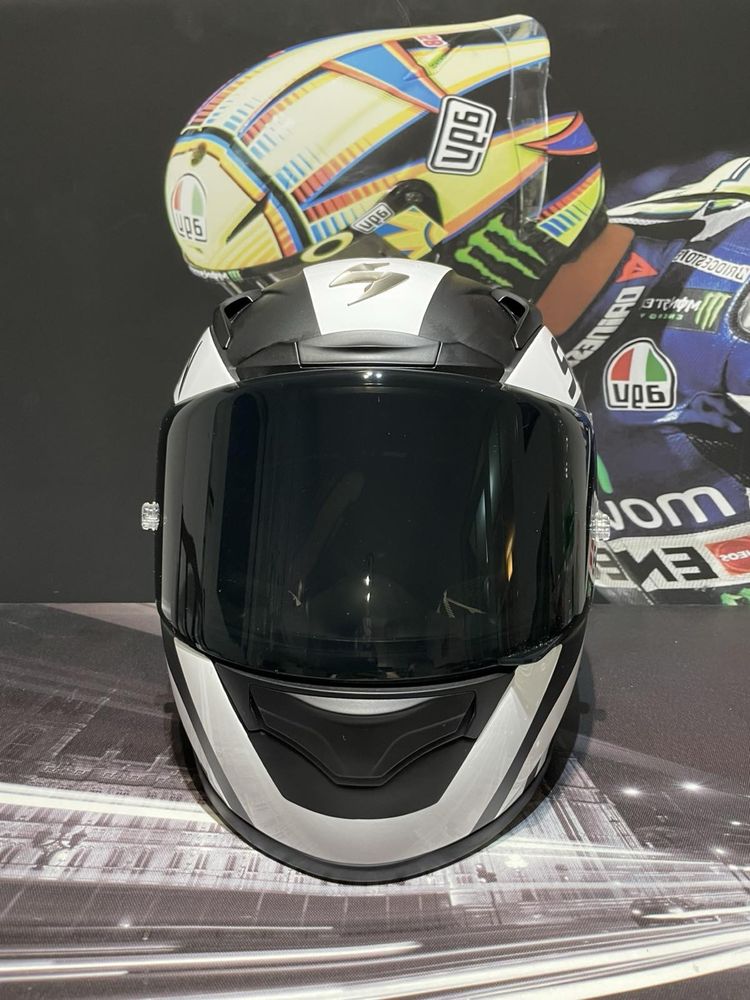 Мотошолом шлем Scorpion Exo-2000 (agv shoei shark hjc xlite ls2 mt)