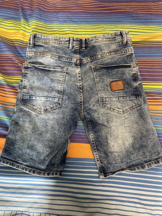 2 Calções tamanho 36 Skinny