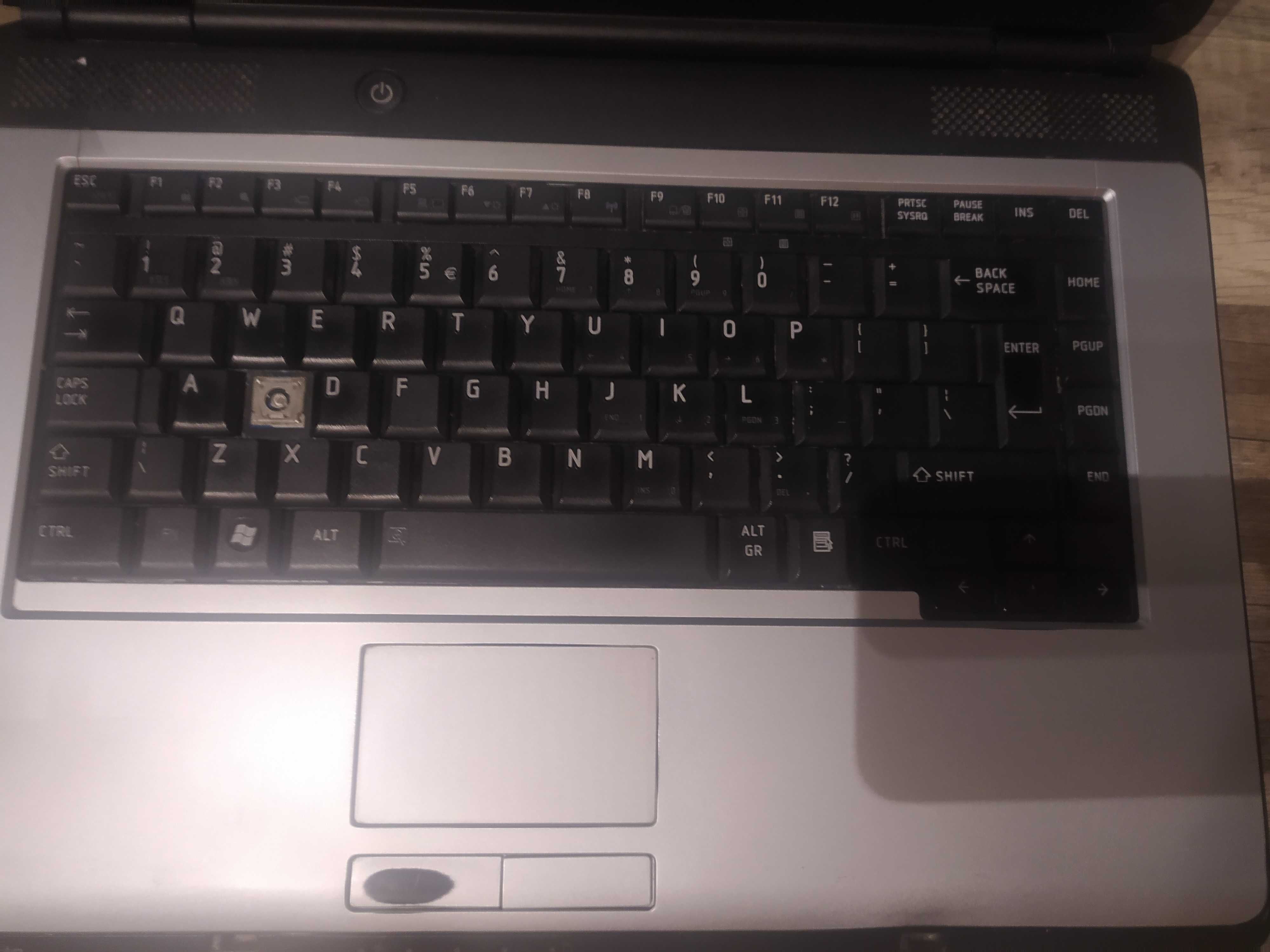 Laptop Toshiba Satellite L300