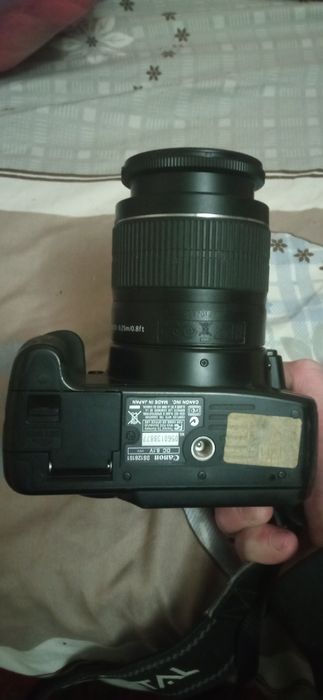 Фотоапарат Canon 400D возможен обмен на телефон