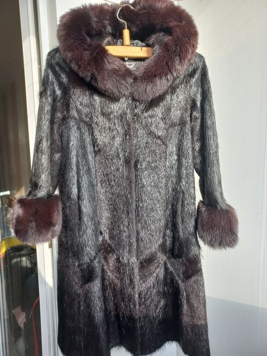 Шуба нутрия песец