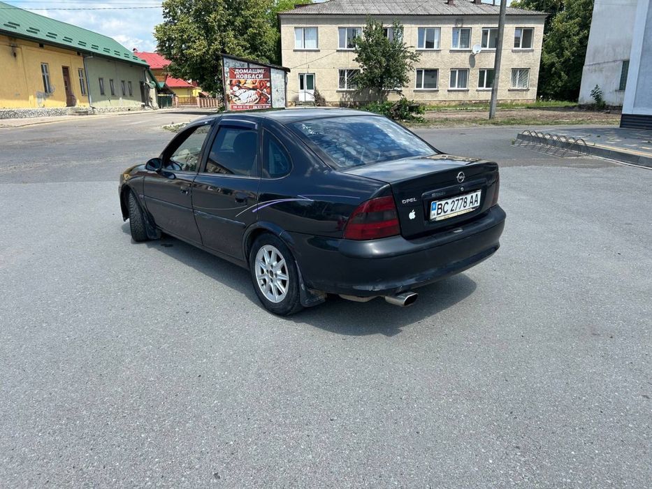 Опель Вектра B 1.8 16v