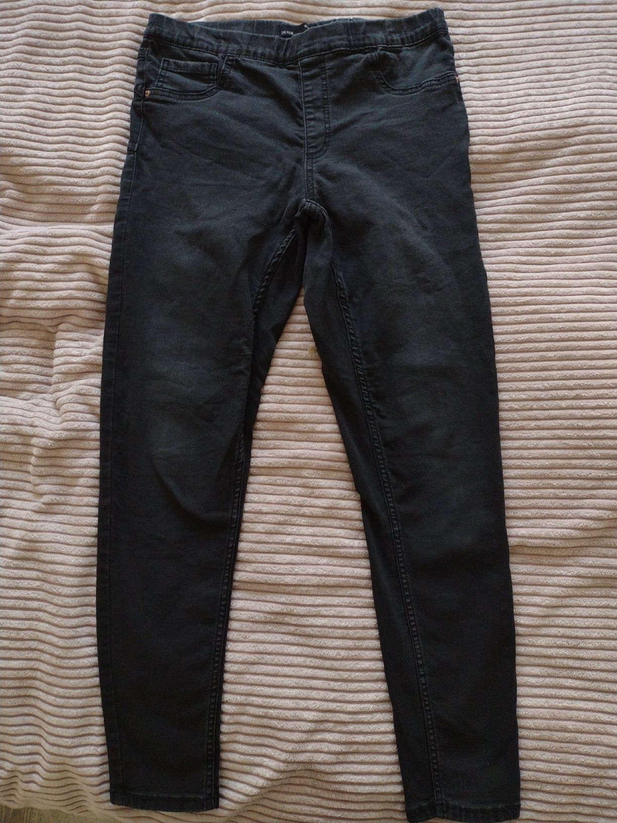 Spodnie jeansowe jegginsy czarne 40