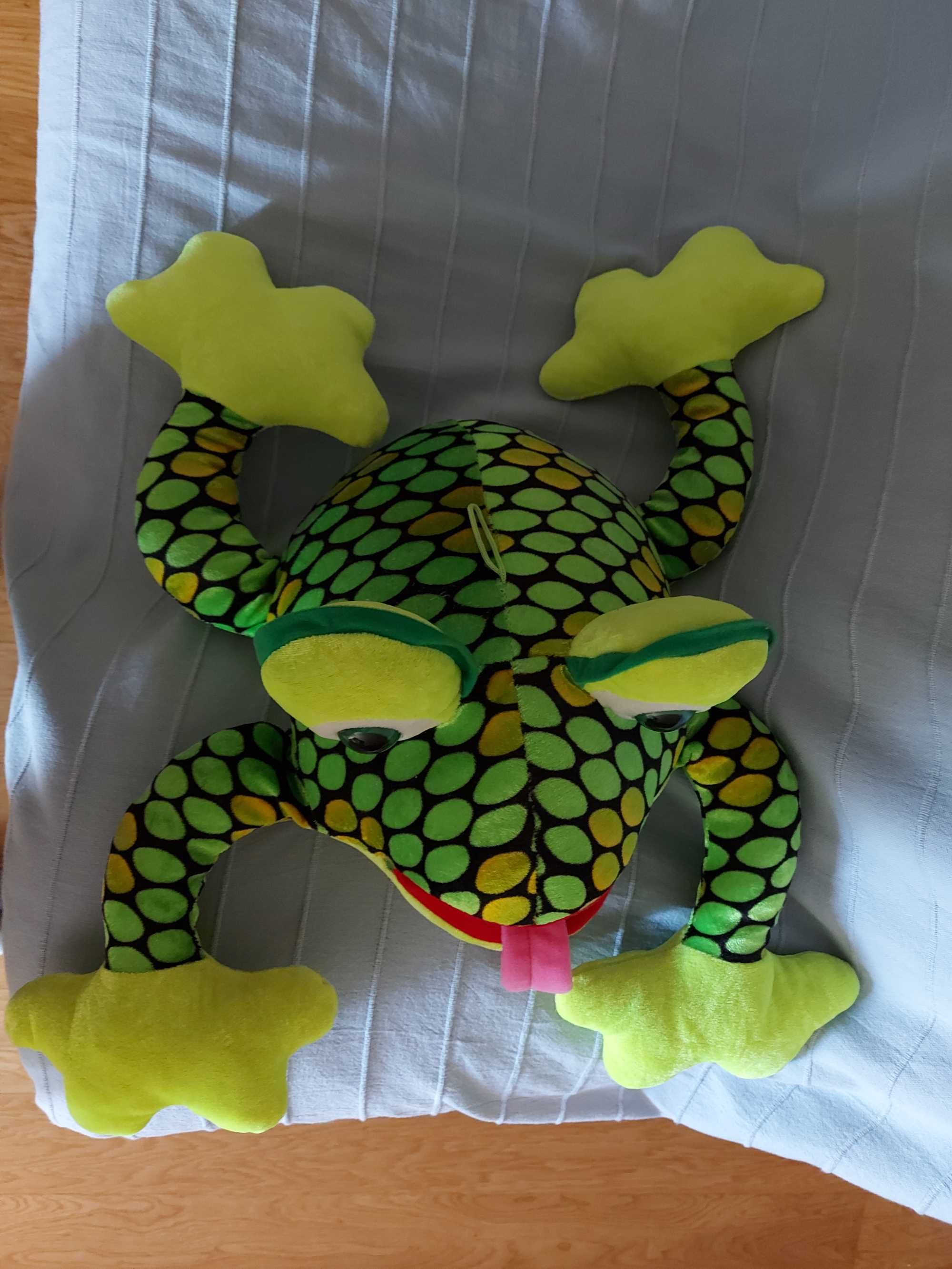 Vendo boneco sapo