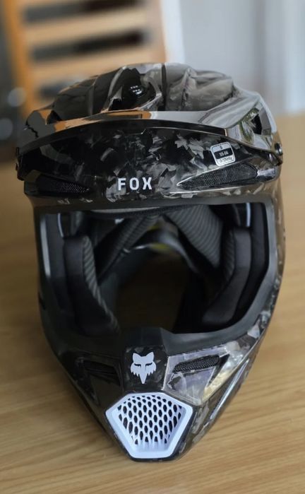 Fox V3 RS Solid , розмір S, leatt 7.5, alpinestars sm5, airoh, acerbis