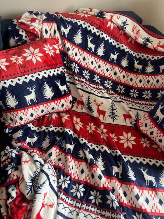 Koc Świąteczny Miękki Narzuta Ciepły 160x200 cm +2 poszewki poduszkę