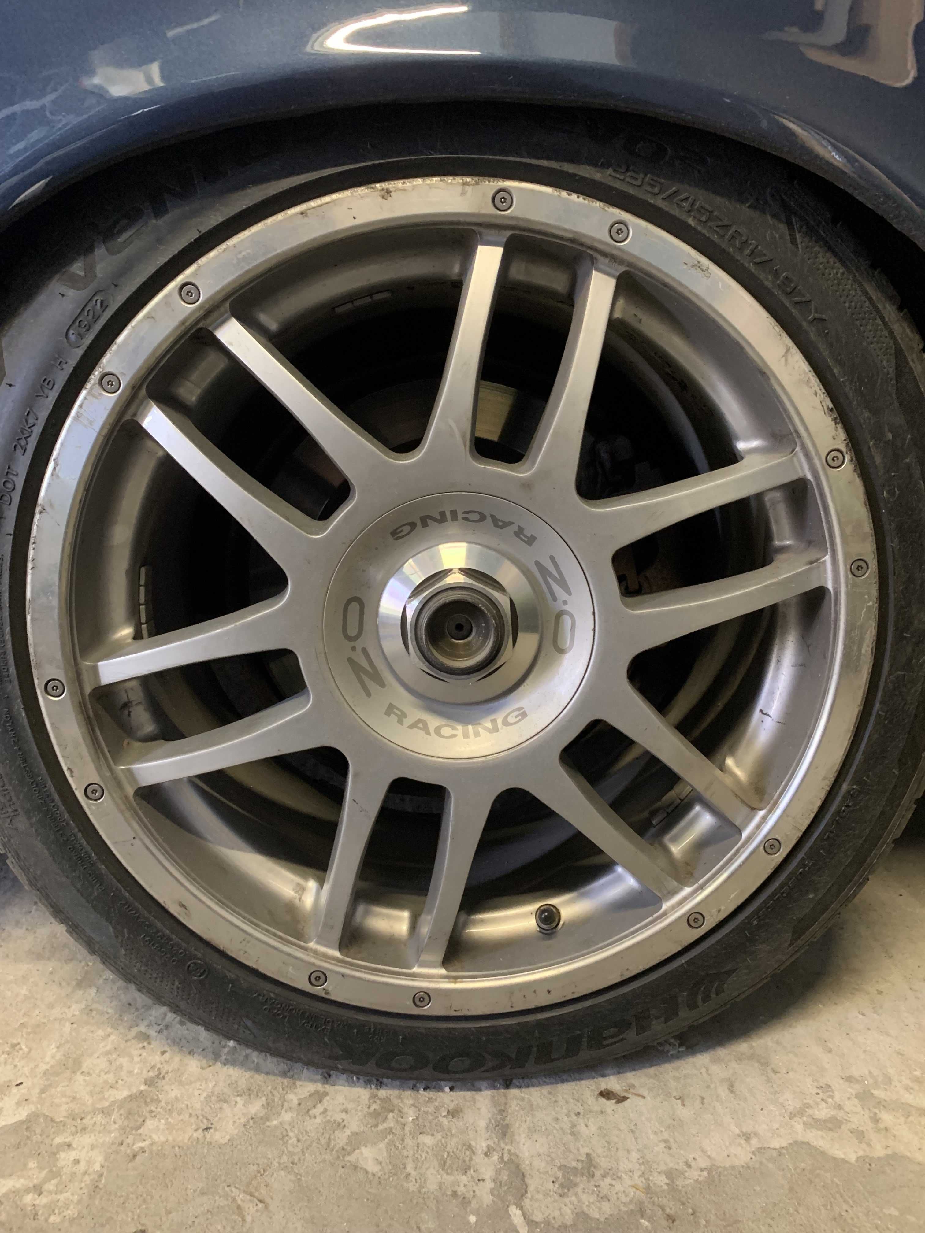 Felgi aluminiowe OZ Racing F1 plus 5x120 17"