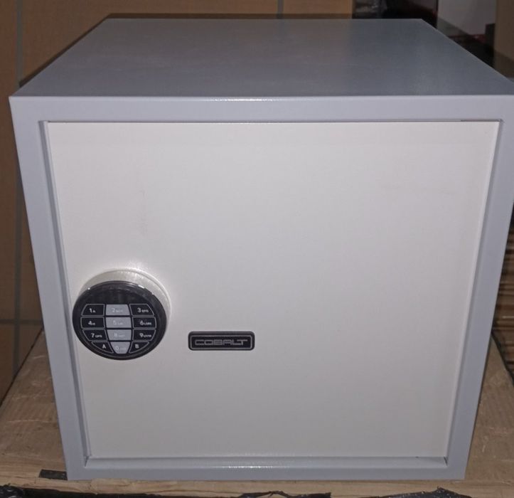 Сейф для офісу/дому з електронним замком (400х400х356мм)