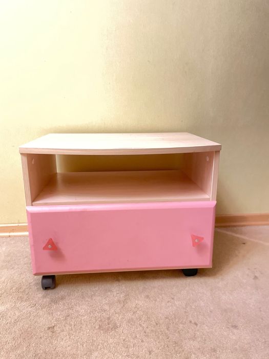 Комплект дитячих меблів Снайт