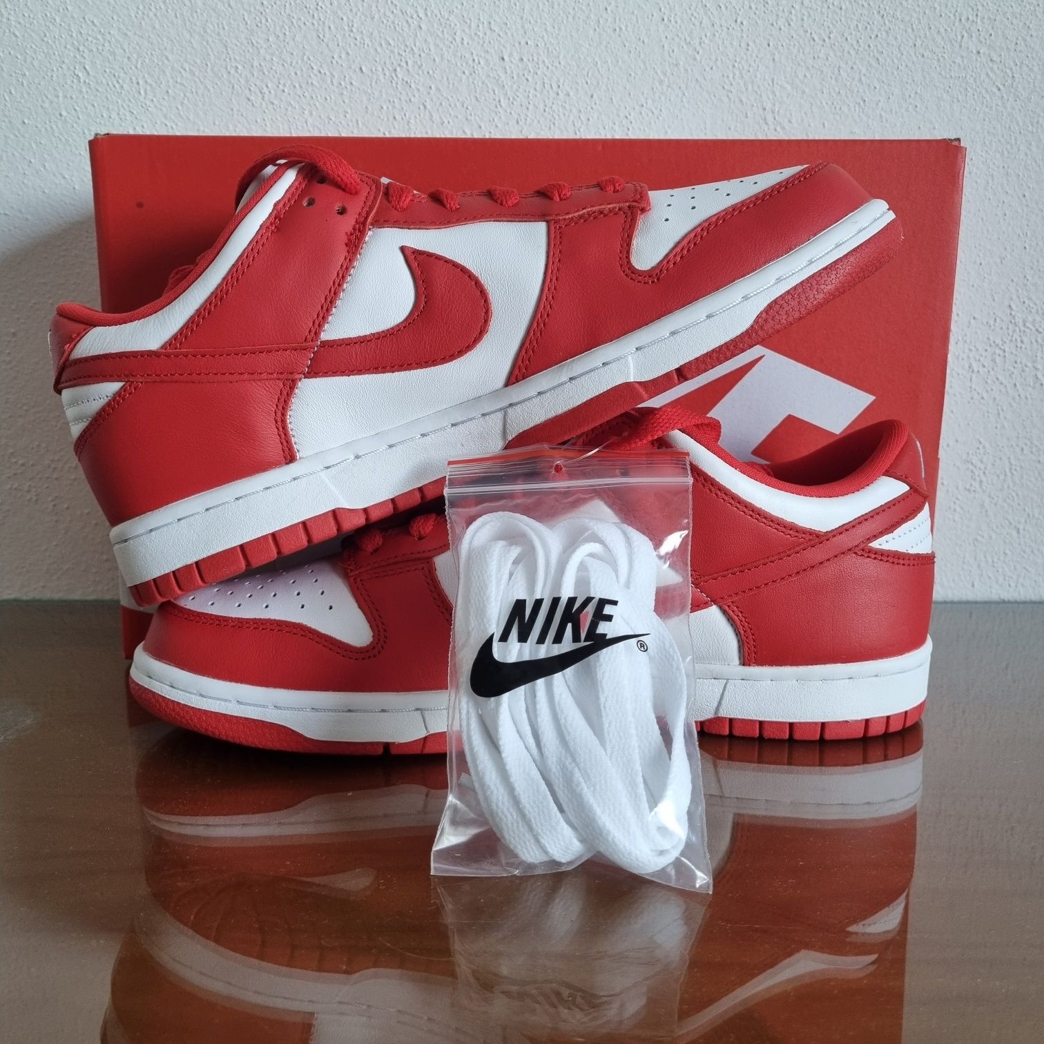 Nike Dunk Low "St. John's" - Tamanhos 42 / 43