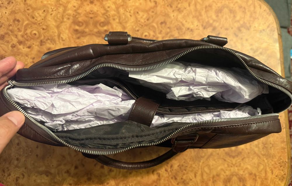 Шкіряна сумка Wittchen для ноутбука 15.6""+