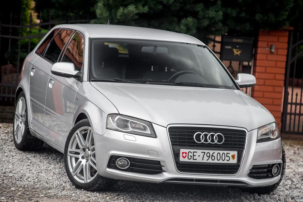 Audi A3 Sportback 2,0 TFSI S-Line ABT 240 Xenon Nawigacja Podgrzewane Fotele Tempomat