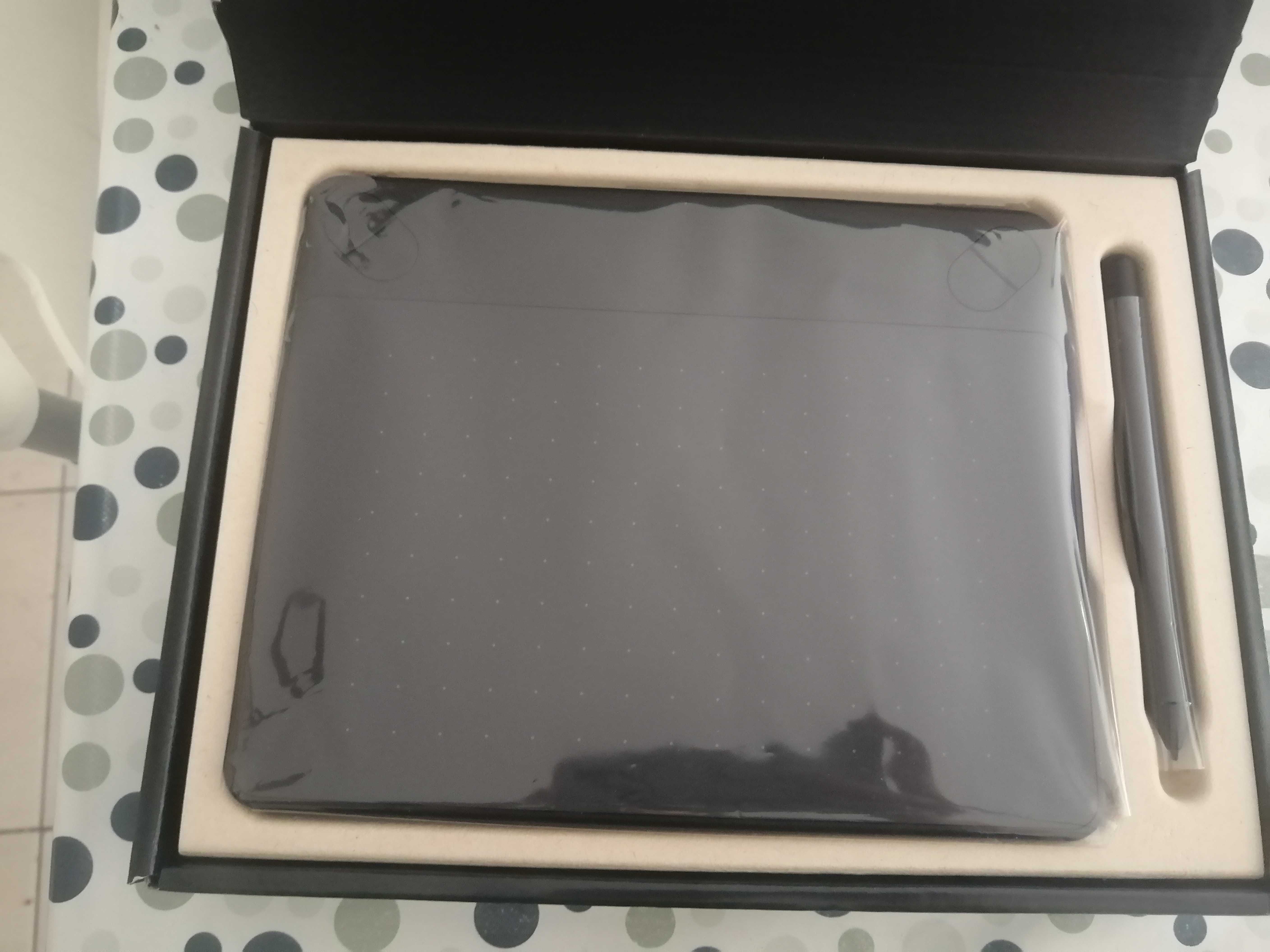 Mesa Digitalizadora Wacom Intuos ART