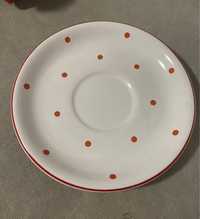 Vendo pratos ceramica Rb