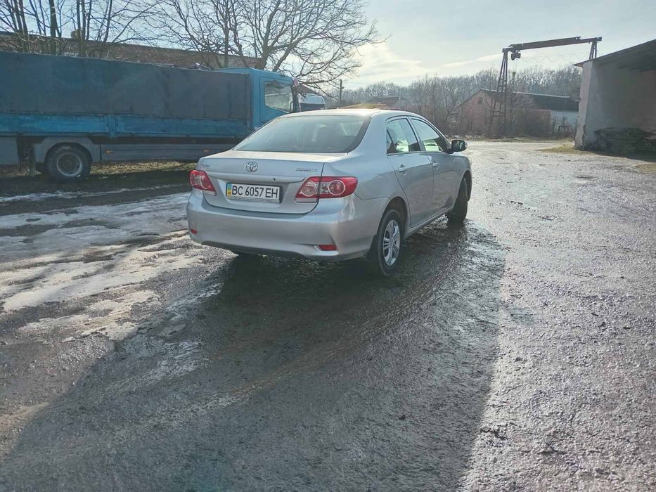 Продам Toyota Corolla
