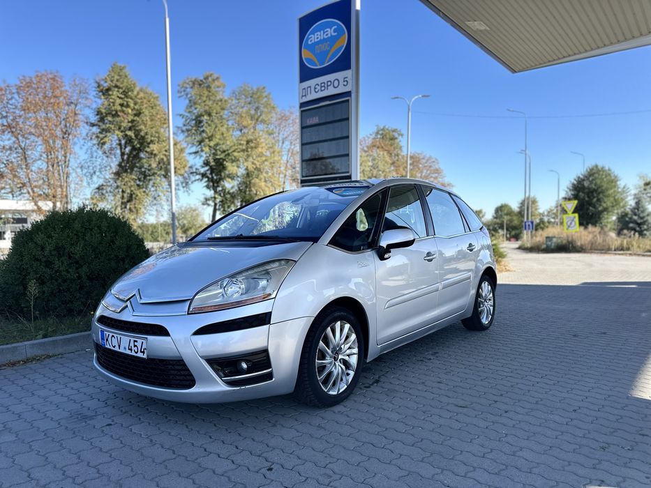 Продам мінівена Citroen C4 PICASSO 1.6 Турбо дизель 2008рік Акпп