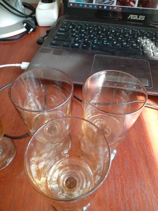 Продам 2 хрустальних стакана 180г