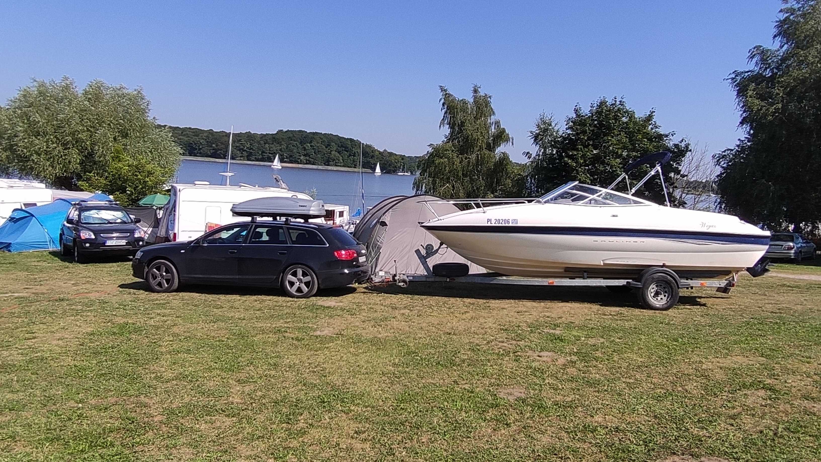 Bayliner 212 / łódz motorowa / motorówka / kabinówka