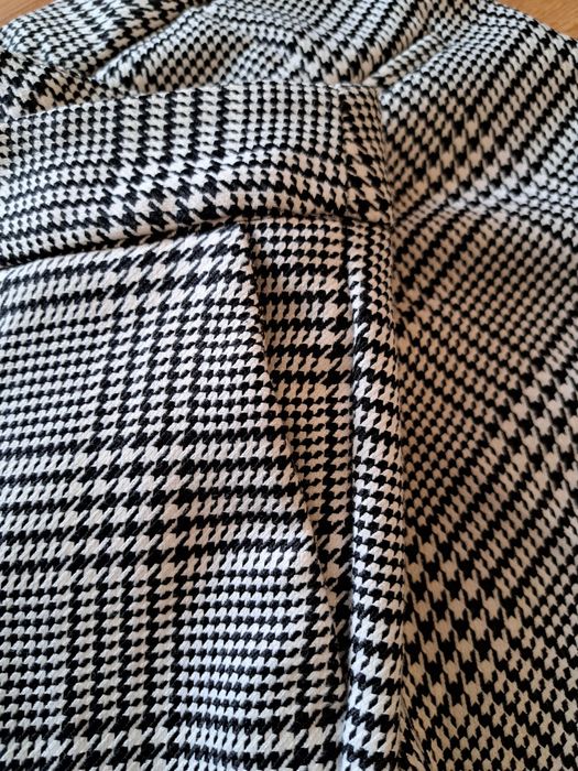 Spodnie czarno - białe/kratka/ Reserved r.36 - nowe