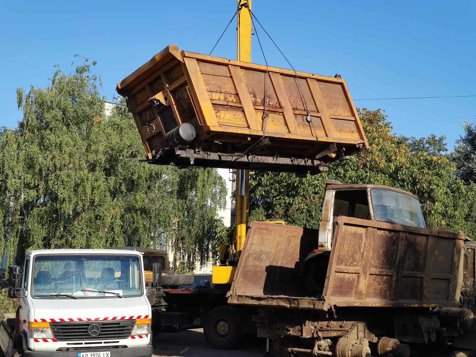 Кузов 6520 маз 5516 двигун рама підрамник кабіна коробка міст,бортові