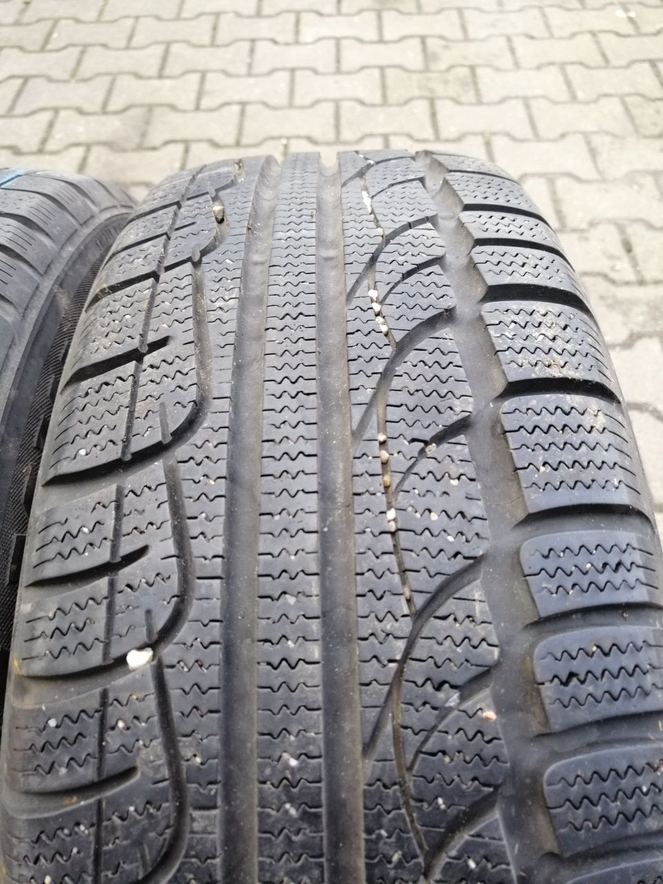 195/65r15 91T Kumho I'zen XW KW 17 4x108