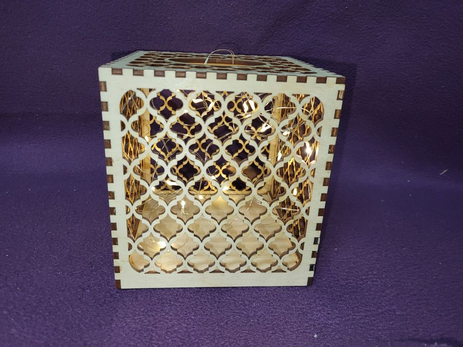 Drewniana lampka Led